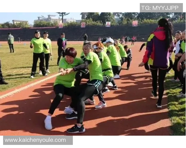 扎辫子的黑人足球明星如何在赛场上展现独特风采与个人魅力